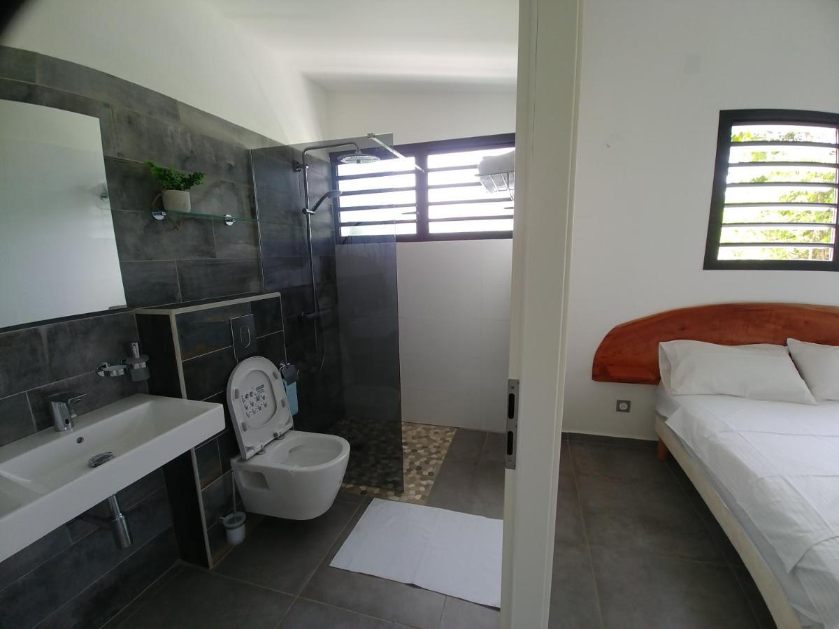 Villa Lorenza Пети-Бург Екстериор снимка